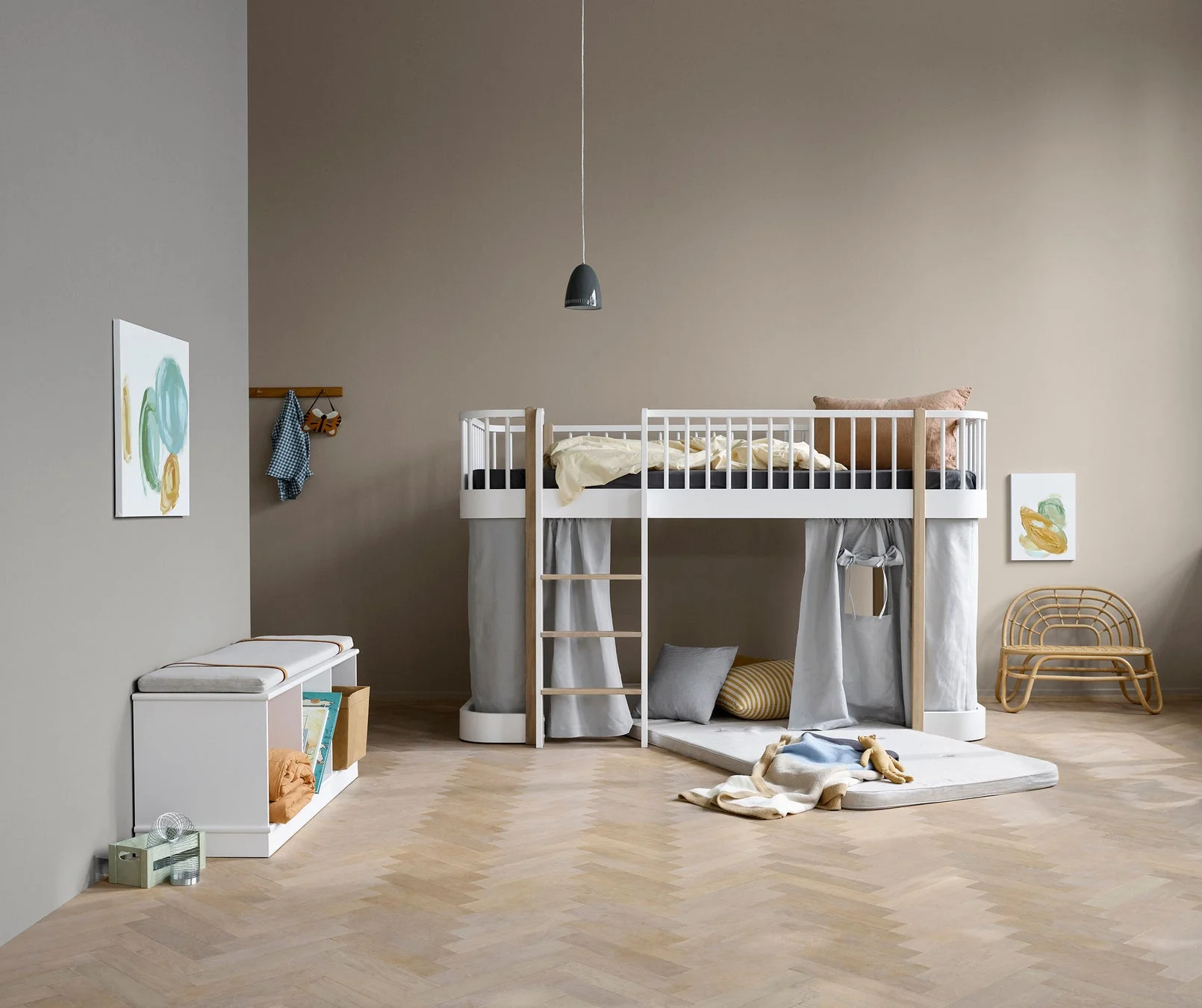 子供部屋、ロフトベッド、二段ベッド、収納ベンチ