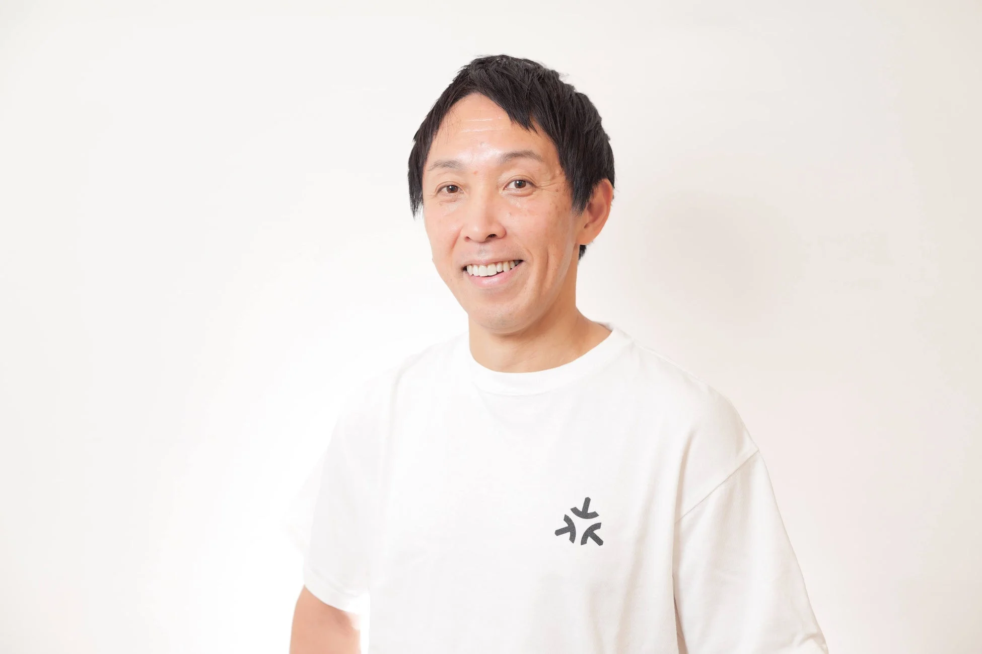 X-HEMISTRY株式会社 CEO 新貝 文将氏
