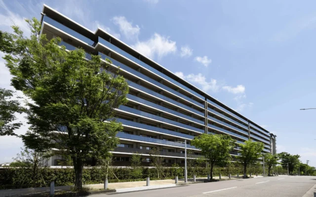 未来の住まいを快適に！断熱と安全を叶える「成形フェノールフォーム」の世界市場が拡大中